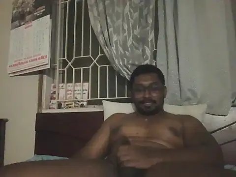 Snapshot of chennaibull101 chatting on June 10, 2026, 6:42 pm chennaibull101 online show from June 10, 2026, 6:42 pm