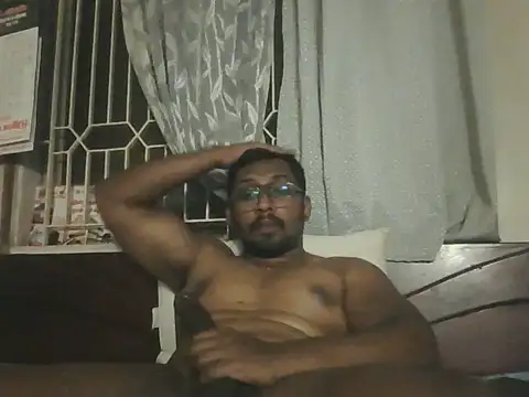 Snapshot of chennaibull101 chatting on June 12, 2026, 6:27 pm chennaibull101 online show from June 12, 2026, 6:27 pm
