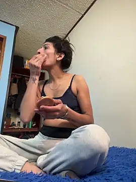 ImCrazzy online show from March 20, 2026, 1:56 pm