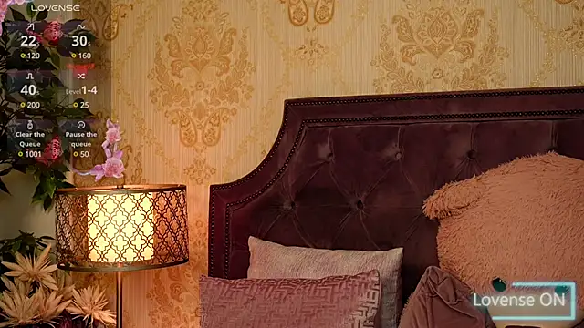 JaneDevine online show from March 14, 2025, 9:57 am