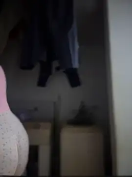 Snapshot of Emiily_lee chatting on March 23, 2026, 9:20 am Emiily lee online show from March 23, 2026, 9:20 am