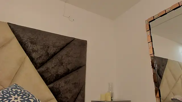 BonnieCute  online show from September 14, 2025, 12:11 am