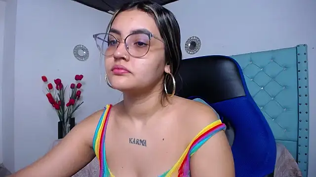 antonella sweetlittle online show from April 7, 2026, 12:18 pm