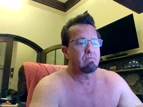 Snapshot of sluttydylan chatting on February 22, 2025, 3:01 am sluttydylan online show from February 22, 2025, 3:01 am