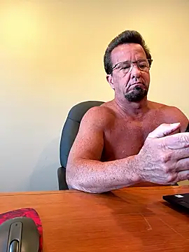 Snapshot of sluttydylan chatting on January 16, 2026, 9:30 pm sluttydylan online show from January 16, 2026, 9:30 pm