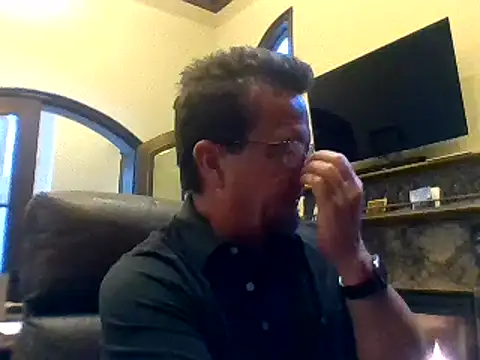 Snapshot of sluttydylan chatting on December 17, 2024, 11:27 pm sluttydylan online show from December 17, 2024, 11:27 pm