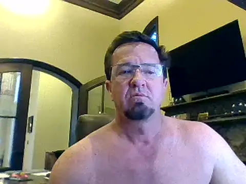 Snapshot of sluttydylan chatting on March 2, 2025, 2:58 pm sluttydylan online show from March 2, 2025, 2:58 pm
