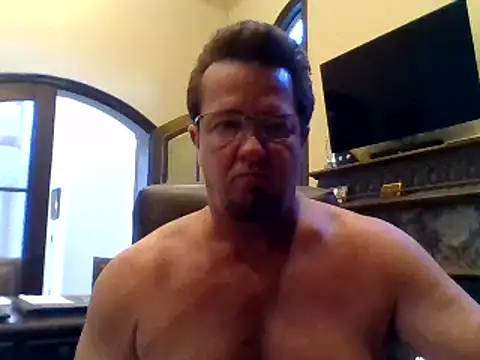 Snapshot of sluttydylan chatting on January 14, 2025, 7:43 pm sluttydylan online show from January 14, 2025, 7:43 pm