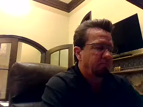 Snapshot of sluttydylan chatting on February 6, 2025, 3:16 am sluttydylan online show from February 6, 2025, 3:16 am