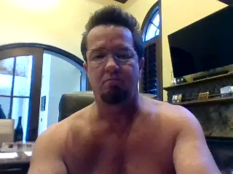 Snapshot of sluttydylan chatting on December 12, 2024, 6:10 pm sluttydylan online show from December 12, 2024, 6:10 pm