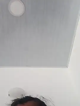 Snapshot of emily_white001 chatting on December 18, 2024, 1:34 pm emily white001 online show from December 18, 2024, 1:34 pm