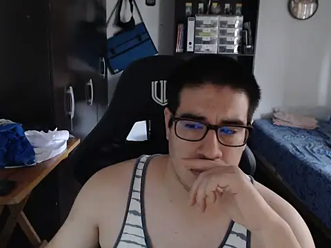 Snapshot of thealfawolf01 chatting on March 4, 2026, 4:15 pm thealfawolf01 online show from March 4, 2026, 4:15 pm