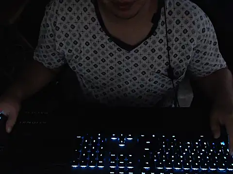 Snapshot of thealfawolf01 chatting on March 1, 2026, 12:05 pm thealfawolf01 online show from March 1, 2026, 12:05 pm