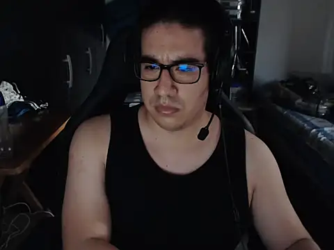 Snapshot of thealfawolf01 chatting on February 27, 2026, 10:53 pm thealfawolf01 online show from February 27, 2026, 10:53 pm