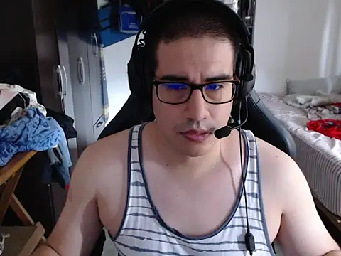 Snapshot of thealfawolf01 chatting on February 7, 2026, 7:55 pm thealfawolf01 online show from February 7, 2026, 7:55 pm