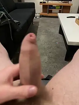 Snapshot of pete4445 chatting on February 24, 2026, 8:53 pm pete4445 online show from February 24, 2026, 8:53 pm