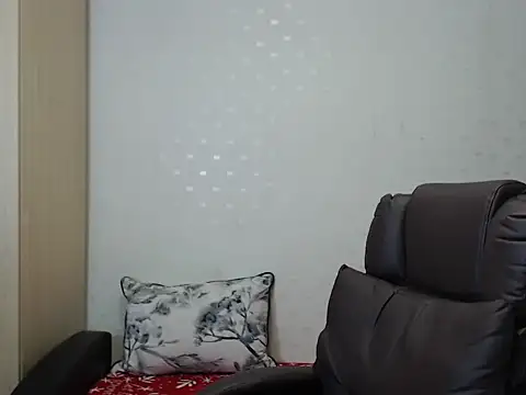 Snapshot of PrinceEagle chatting on November 7, 2025, 8:35 pm PrinceEagle online show from November 7, 2025, 8:35 pm