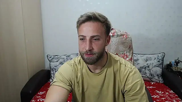 Snapshot of PrinceEagle chatting on October 20, 2025, 8:31 pm PrinceEagle online show from October 20, 2025, 8:31 pm