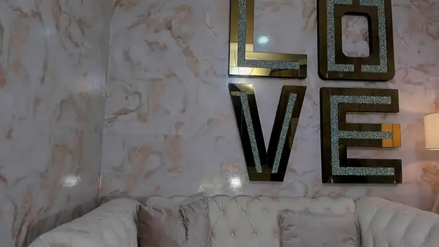 Snapshot of hanna_slut_ chatting on October 18, 2025, 11:18 pm hanna slut online show from October 18, 2025, 11:18 pm