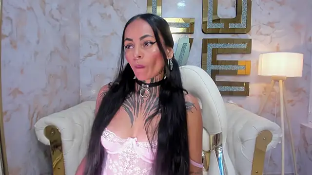 Snapshot of hanna_slut_ chatting on October 30, 2025, 11:52 am hanna slut online show from October 30, 2025, 11:52 am