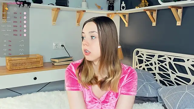 Snapshot of KiraGaves chatting on February 22, 2025, 7:03 pm KiraGaves online show from February 22, 2025, 7:03 pm