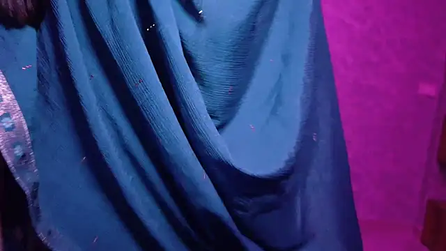 MidnightFlame online show from September 13, 2025, 7:58 pm