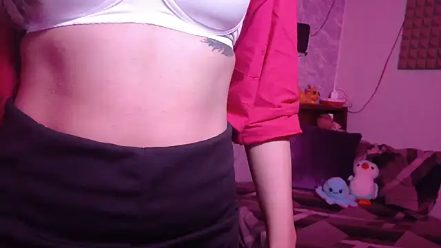 MidnightFlame online show from October 13, 2025, 3:02 pm