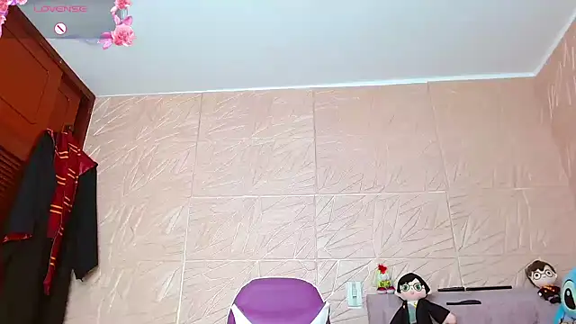 kendallsweet7 online show from November 8, 2025, 7:50 pm