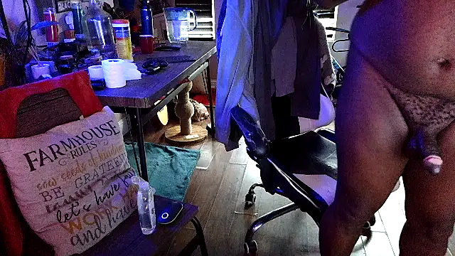 bigshh8 online show from October 26, 2025, 9:15 pm