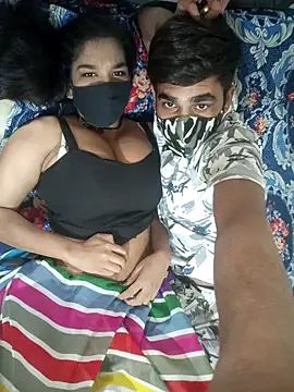 Snapshot of hottiess69 chatting on March 28, 2026, 9:21 am hottiess69 online show from March 28, 2026, 9:21 am