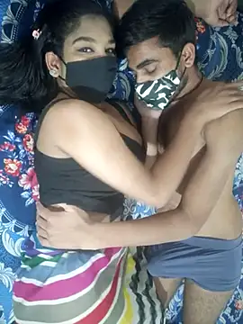 Snapshot of hottiess69 chatting on March 16, 2026, 10:34 pm hottiess69 online show from March 16, 2026, 10:34 pm