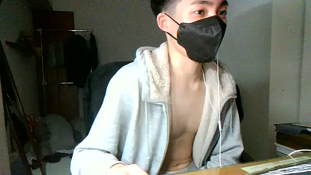 Snapshot of max5388 chatting on February 10, 2025, 4:36 pm max5388 online show from February 10, 2025, 4:36 pm