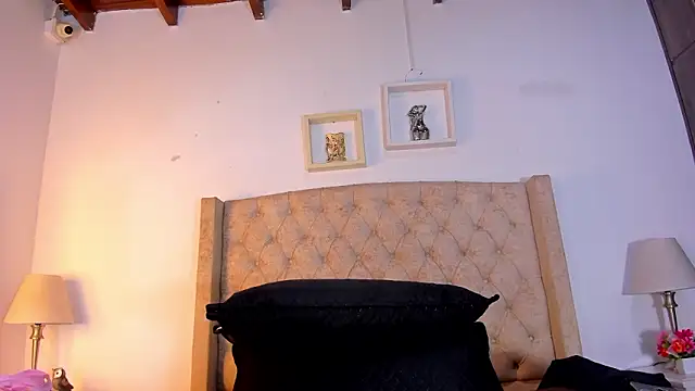 Snapshot of allisson_m chatting on February 17, 2026, 12:13 pm allisson m online show from February 17, 2026, 12:13 pm