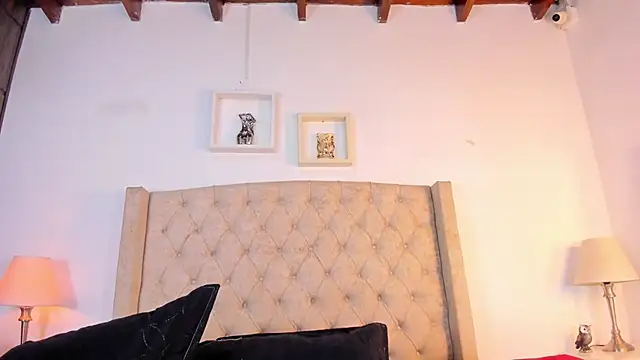 allisson m online show from October 1, 2025, 12:09 pm