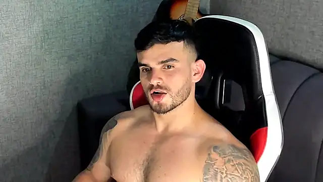 Ricardogo19 online show from November 9, 2025, 1:20 am