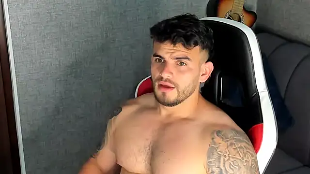 Ricardogo19 online show from September 30, 2025, 3:07 pm