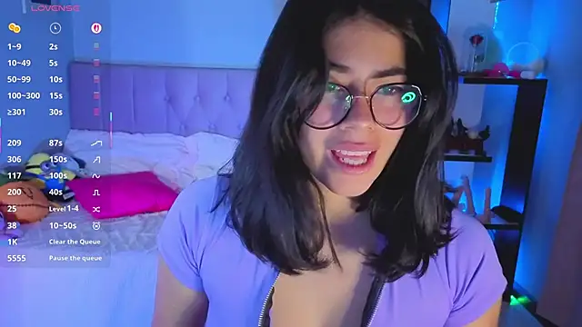 LoaLuxury online show from September 17, 2025, 4:53 pm