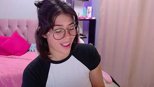 LoaLuxury online show from March 21, 2025, 11:56 pm