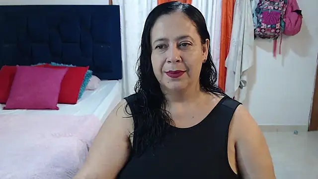 karlaton1977 online show from October 13, 2025, 3:35 pm