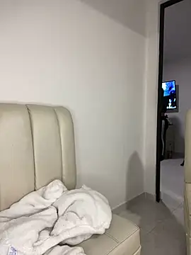 brenda mevis online show from January 3, 2025, 5:39 am