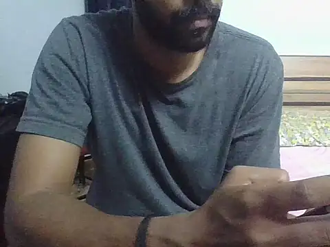 Snapshot of IndianEurope chatting on October 9, 2025, 6:30 pm IndianEurope online show from October 9, 2025, 6:30 pm