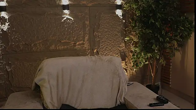 Snapshot of Logan_Varela chatting on October 1, 2025, 1:48 pm Logan Varela online show from October 1, 2025, 1:48 pm