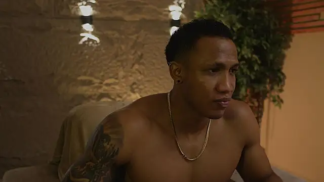 Snapshot of Logan_Varela chatting on October 16, 2025, 11:51 am Logan Varela online show from October 16, 2025, 11:51 am