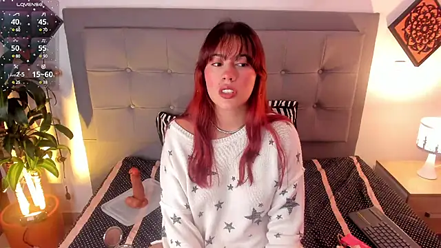 Snapshot of Agatha_Vixen chatting on March 9, 2025, 3:27 pm Agatha Vixen online show from March 9, 2025, 3:27 pm