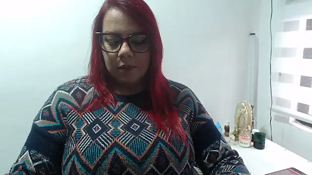 Rebecagiraut online show from November 24, 2025, 12:05 pm