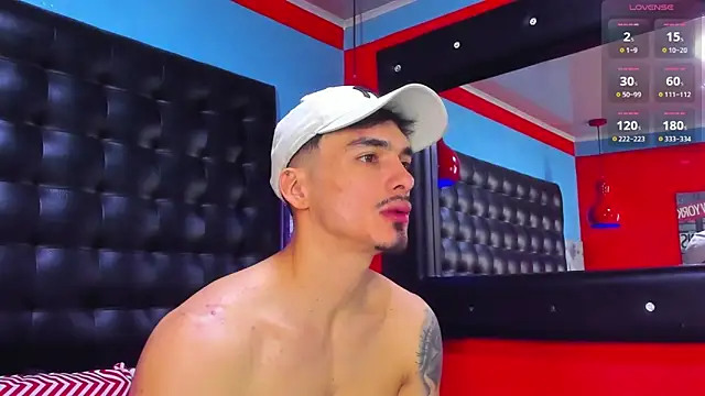 Big ValentinHunk online show from February 22, 2026, 2:41 pm