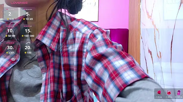 Snapshot of yourcuteneighbourr chatting on April 4, 2026, 3:13 am yourcuteneighbourr online show from April 4, 2026, 3:13 am