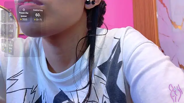 Snapshot of yourcuteneighbourr chatting on April 11, 2026, 7:45 am yourcuteneighbourr online show from April 11, 2026, 7:45 am