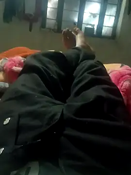 Snapshot of rjxraj chatting on February 27, 2026, 3:45 pm rjxraj online show from February 27, 2026, 3:45 pm