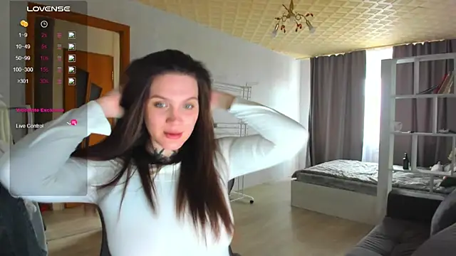 Snapshot of AizaRose chatting on April 6, 2026, 6:58 am AizaRose online show from April 6, 2026, 6:58 am